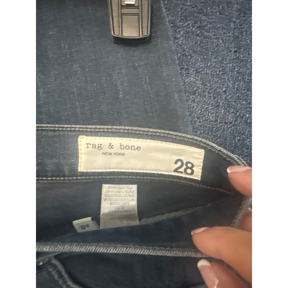 Rag Bone High Rise Ankle Skinny Jeans Dark‎ Wash Distressed Knee Raw Hem Size 28 - Picture 6 of 7